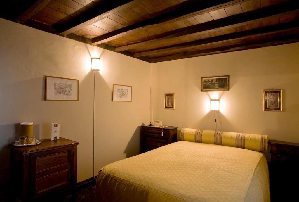 Residenza D'Epoca Eremo Delle Grazie Hotel Monteluco Phòng bức ảnh