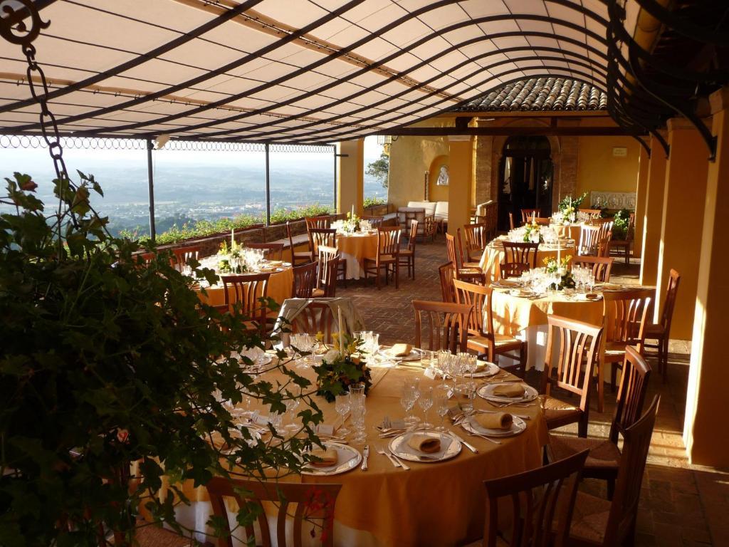 Residenza D'Epoca Eremo Delle Grazie Hotel Monteluco Ngoại thất bức ảnh